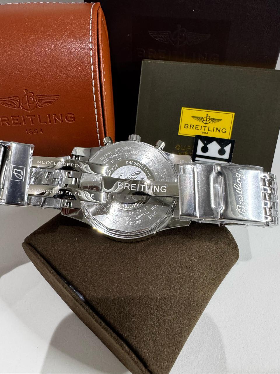 Breitling Navitimer