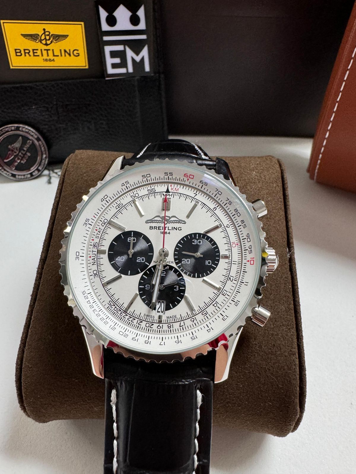 Breitling Navitimer