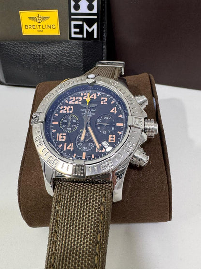 Breitling Avenger